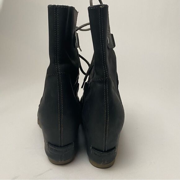 Sorel Joan of Arctic Lace Up Mid Wedge Lexie Wedge Black Leather 8 waterproof - Picture 4 of 6